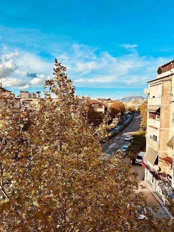 Niko Apartment 2 Tirana